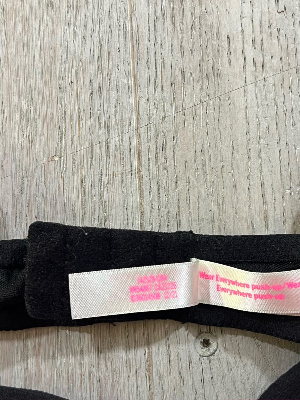 Victoria’s Secret PINK Wear Everywhere Push Up Black Pink Size 36D - Picture 7 of 7
